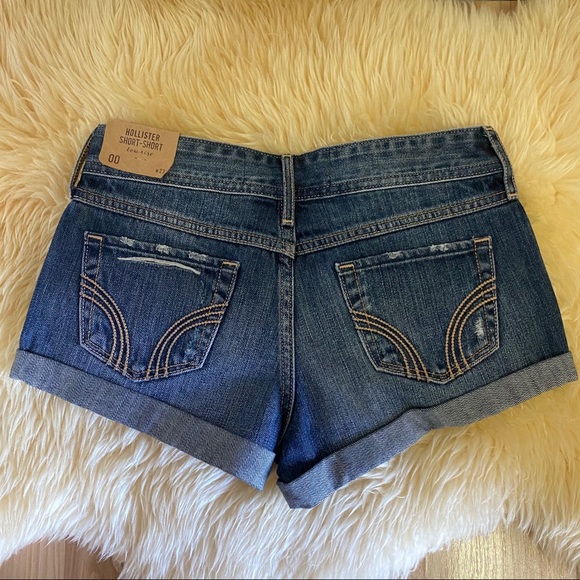 Hollister Low Rise Distressed Denim Short Shorts - Picture 4 of 7